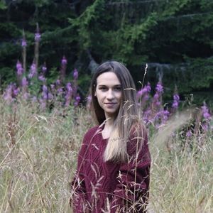 Meet your Posher, Ana